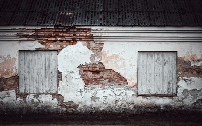 ¿Es delito meterse a una casa abandonada en España?
